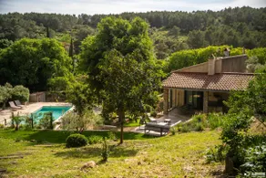 In Font Aubarne - Between Countryside and City - Image 4