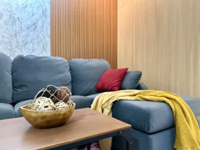 2- A607 Amalfi Studio | Hyve Cyber| WiFi & Netflix| - Image 5