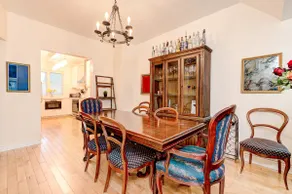 Unique Home in Queen West w Sunroom and Backyard! - Image 5
