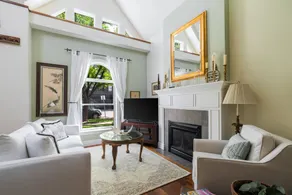 Elegant 1891 Victorian Retreat in LoHi - Image 2
