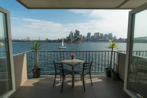 Luxe Opera and Harbour Bridge Views - Best in Syd - Image 4