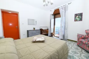 Grandparents' home - Image 4