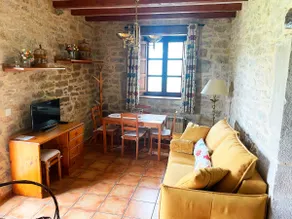 La Ermita Apartment with Garden - Image 4