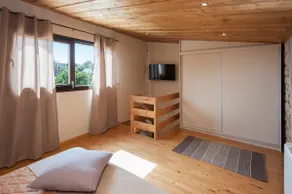 Anita Village Luxury maisonette 3 - Image 4