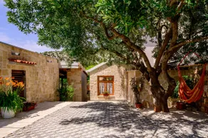 Stone House Apartment - Image 5