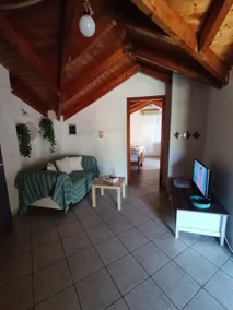 Chloe attic - Image 4