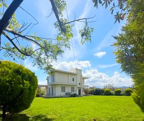 OCEAN BREEZE APARTMENT-CH 30m from sandy beach - Image 2