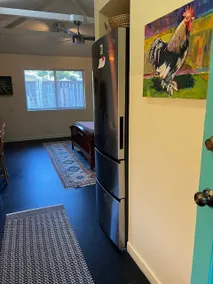 Tiny Farm Cottage in Davis - Image 3