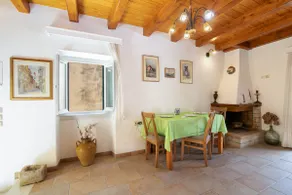 Traditional 2 floors house at Corfu,near the sea. - Image 5