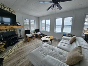 Modern Rustic Lakefront Retreat & Spa - Image 2