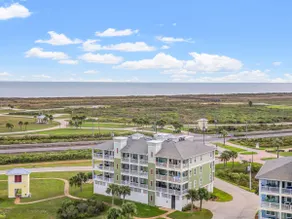 Affordable luxury Condo! (4 Your Friends 2NV) - Image 5
