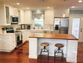 ”Saltwater Escape: 5BR Fun & Pool Paradise” - Image 4