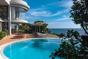 Villa indipendente con piscina a sfioro e accesso privato al mare - Image 2