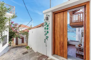 Tzeni's House - Image 2