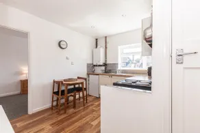 Sleep & Stay Oxford - Cosy flat with parking - Image 5