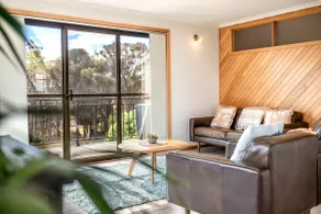 Granite Beach House - Image 5
