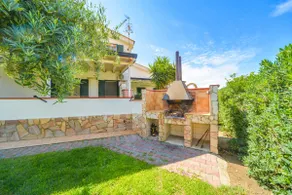Villa Giunone - Mare Nostrum Vacation Homes - Right on the Beach and by the Pool - Image 4