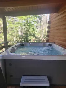 Mountaineer Cabin Cozy Getaway w/ Hot Tub Hico,WV - Image 5
