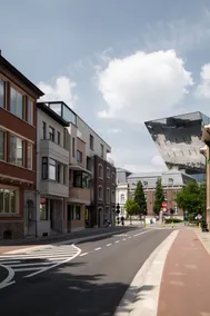 Luxury city villa in Hasselt - Image 3