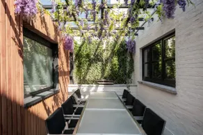 City villa with wellness & park terrace | Hasselt - Image 3