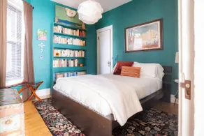 Best in Chicago, private, amazing garden space - Image 4