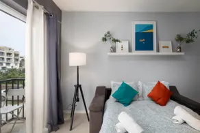 Modern 3 Bedroom & 3 Bathroom Apartment - near Balluta Bay - Image 5