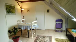 South-facing apartment, nature and beachfront - Image 5