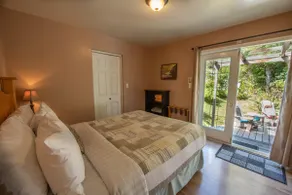 Cedar Shack Cabin ved stranden med privat Hot Tub, 3 min gang til stranden - Image 4