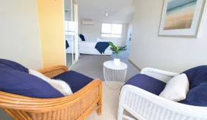 Nelson Bay Breeze - Image 3