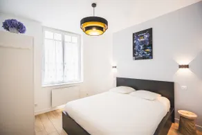 🌹 2 skridt fra katedralen, flot og lys lejlighed i HYPER centrum!🌹 - Image 4