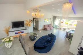 Penthouse for 6 - Split/ with jacuzzi/free parking - Image 2