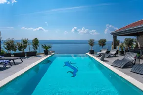 Villa de lujo POCRNJA con piscina climatizada, jacuzzi, sauna y mesa de billar - Image 2