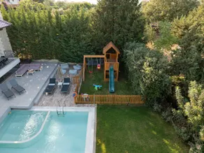 FREE Breakfast, w/Outdoor & Indoor Pool, 20 guests - Image 2