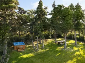 FREE Breakfast, w/Outdoor & Indoor Pool, 20 guests - Image 3