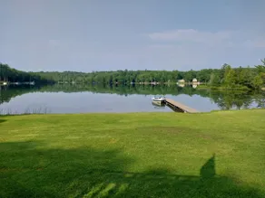Beautiful home on Long Lake - Image 2