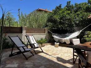 Sunny Garden Hotel - Image 4