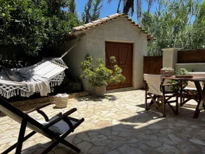 Sunny Garden Hotel - Image 5