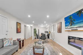 The Northshore Nook- Minutes to Downtown Vancouver - Image 2