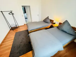 Central apartment near tram, free Wi-Fi - Image 4