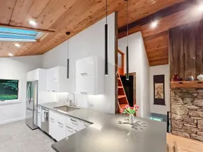 Secluded Chic Mountain Chalet near Tanglewood - Image 3