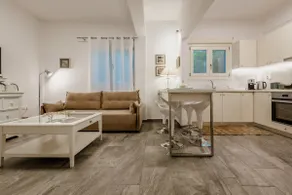 Chrisi 's House - Image 5