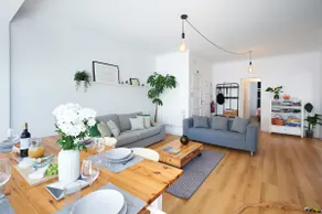 Beach and Lisbon · Perfect for 6 Guests - Image 2