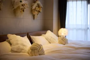 [Maximum 8 people] 48 ㎡ 2LDK | 5 beds | 3 minutes from the station/30 minutes by car to Ghibli Park - Image 2