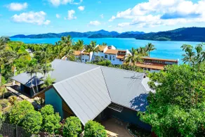 Whitsunday Views 1 - Free Standing villa with pool - Image 5