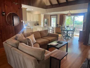 3 BR Lake House in Gated Candlewood Lake Community - Image 3