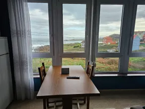 Cosy studio apartment on seafront - Image 4