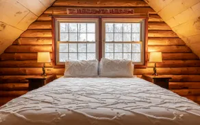Handmade 3 Bedroom Log Cabin | 5 Min From Skiing - Image 5