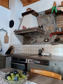 Stone house in small village Zaluki - Image 5