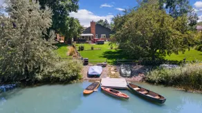 Lakefront Oasis in Loveland - Image 3