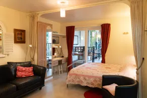 LLETY MAES FFYNNON [ Rhuthun waterside apartment] - Image 5